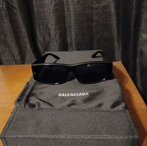 Balenciaga Shades,  Unisex, black